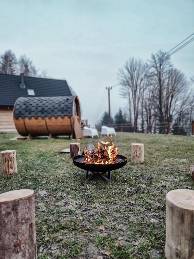 Babiogorska Chata - Dom Z Bali Z Jacuzzi I Sauna Zawoja Kültér fotó